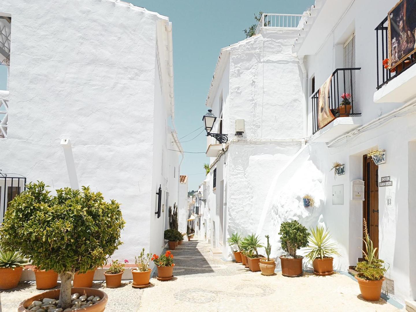 Las Pizarrillas: Tu Hogar En Este Blanco Pueblo Frigiliana Kültér fotó