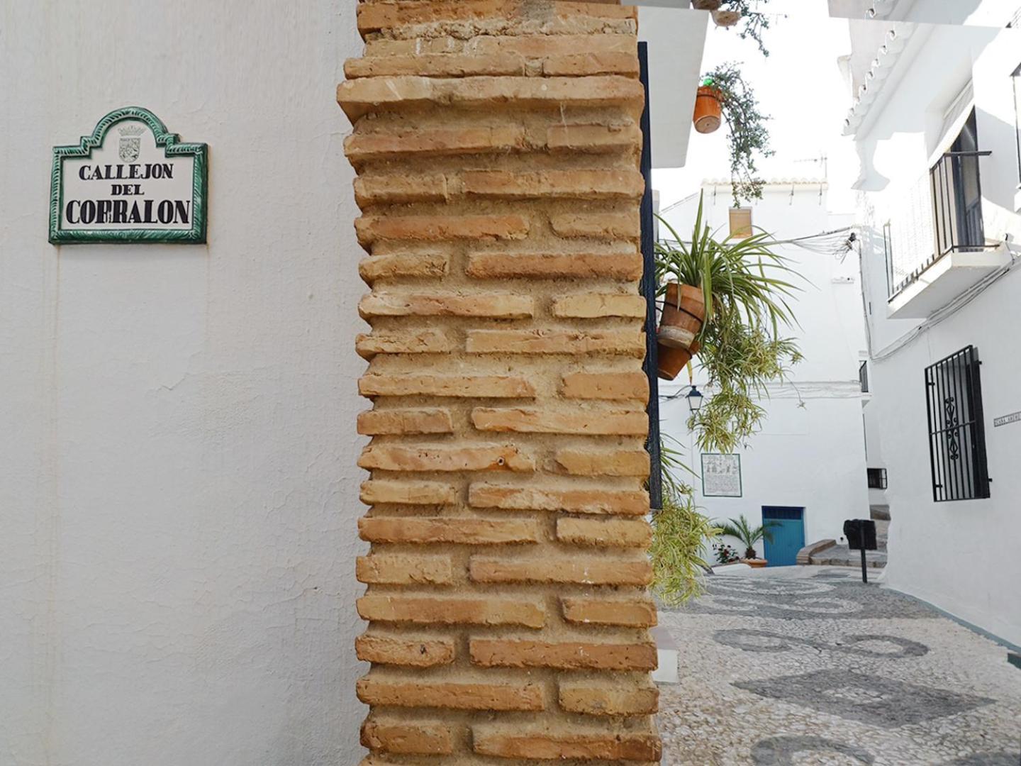 Las Pizarrillas: Tu Hogar En Este Blanco Pueblo Frigiliana Kültér fotó